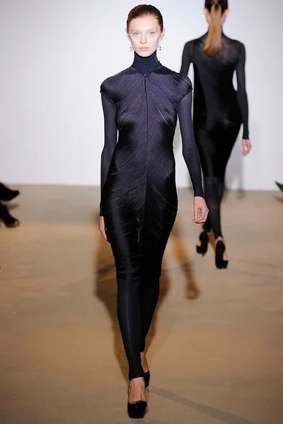 Look 4